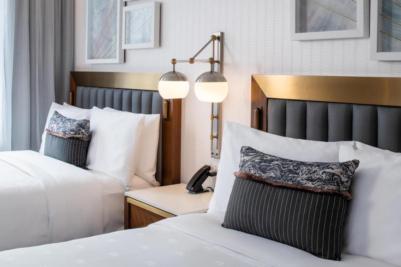 Queen Room Two Queen Beds City View Hearing Accessible