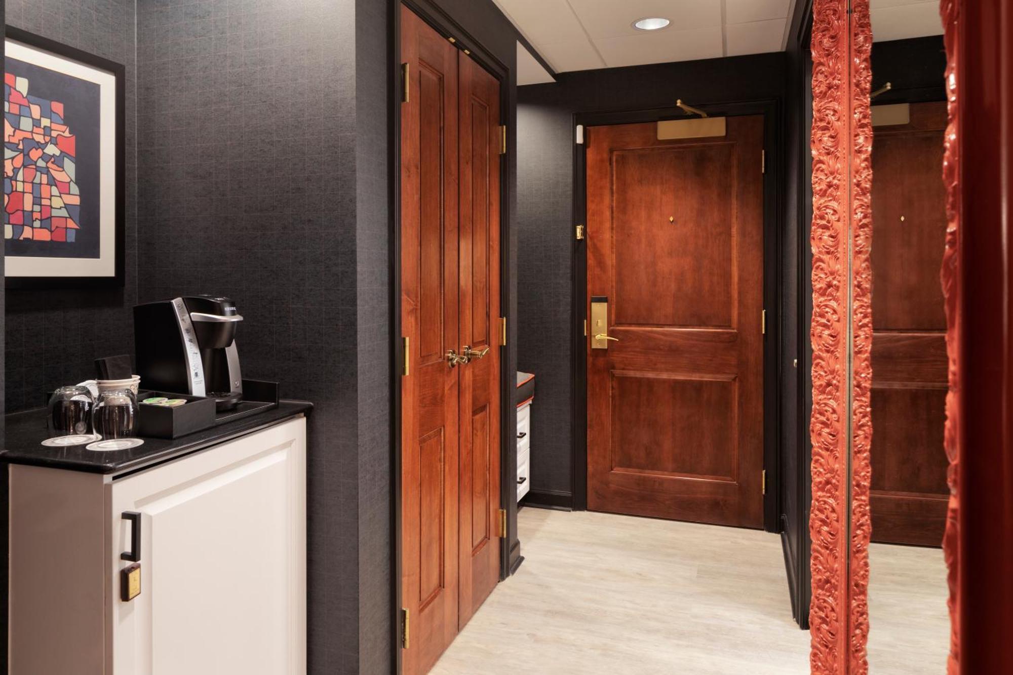 King Suite