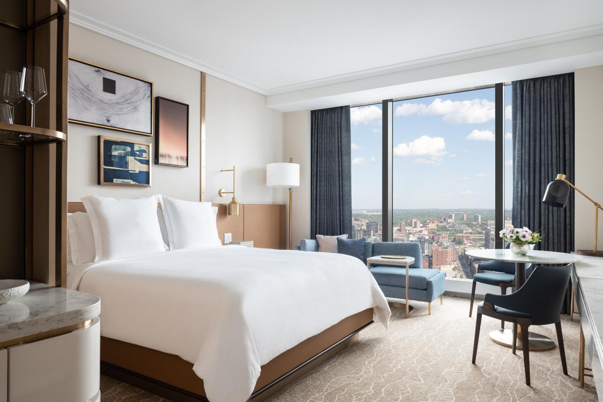 Accessible Superior Skyline-View Room King