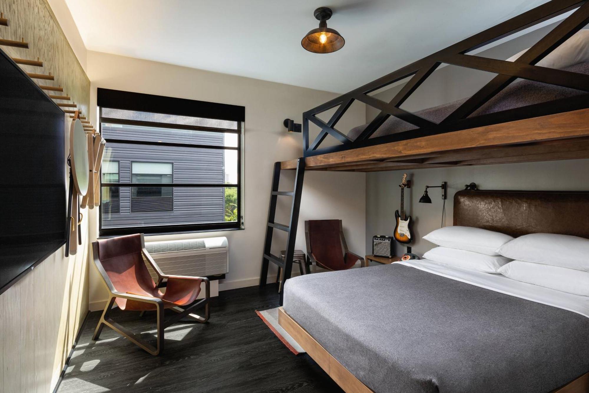 Queen Loft with One Specialty Bed (Sleeps Two),1643196981:JPEG