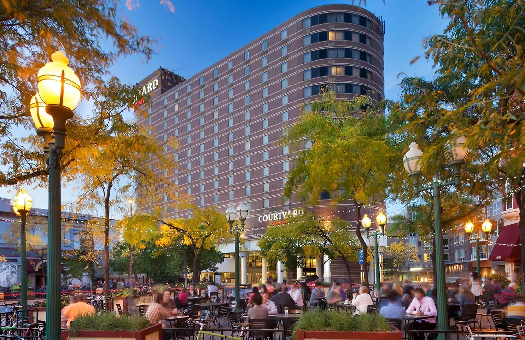 Courtyard By Marriott Minneapolis Downtown-1