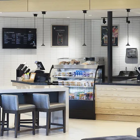 Delta Hotels By Marriott Minneapolis Northeast-3