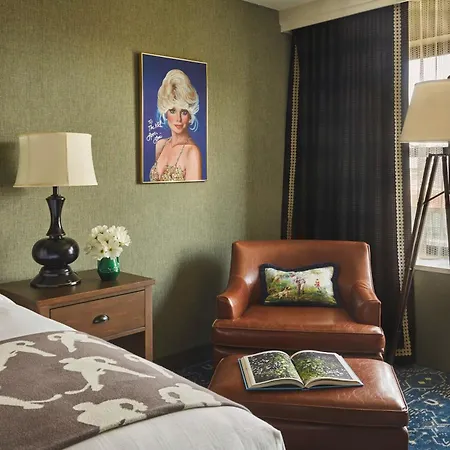 Graduate By Hilton Minneapolis-2