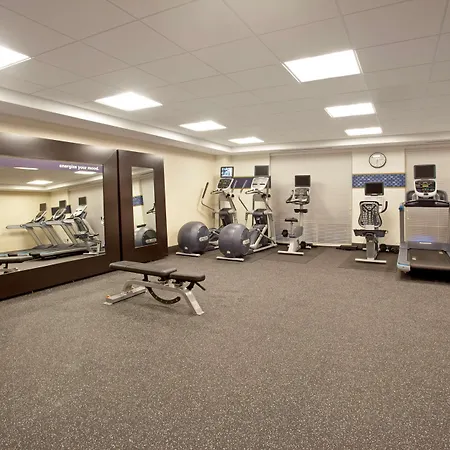 Hampton Inn & Suites - Minneapolis/Downtown-2