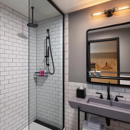 Moxy Minneapolis Uptown-3