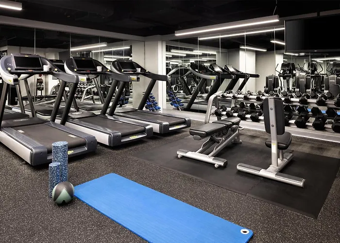 The Lofton Hotel Minneapolis, Tapestry Collection By Hilton